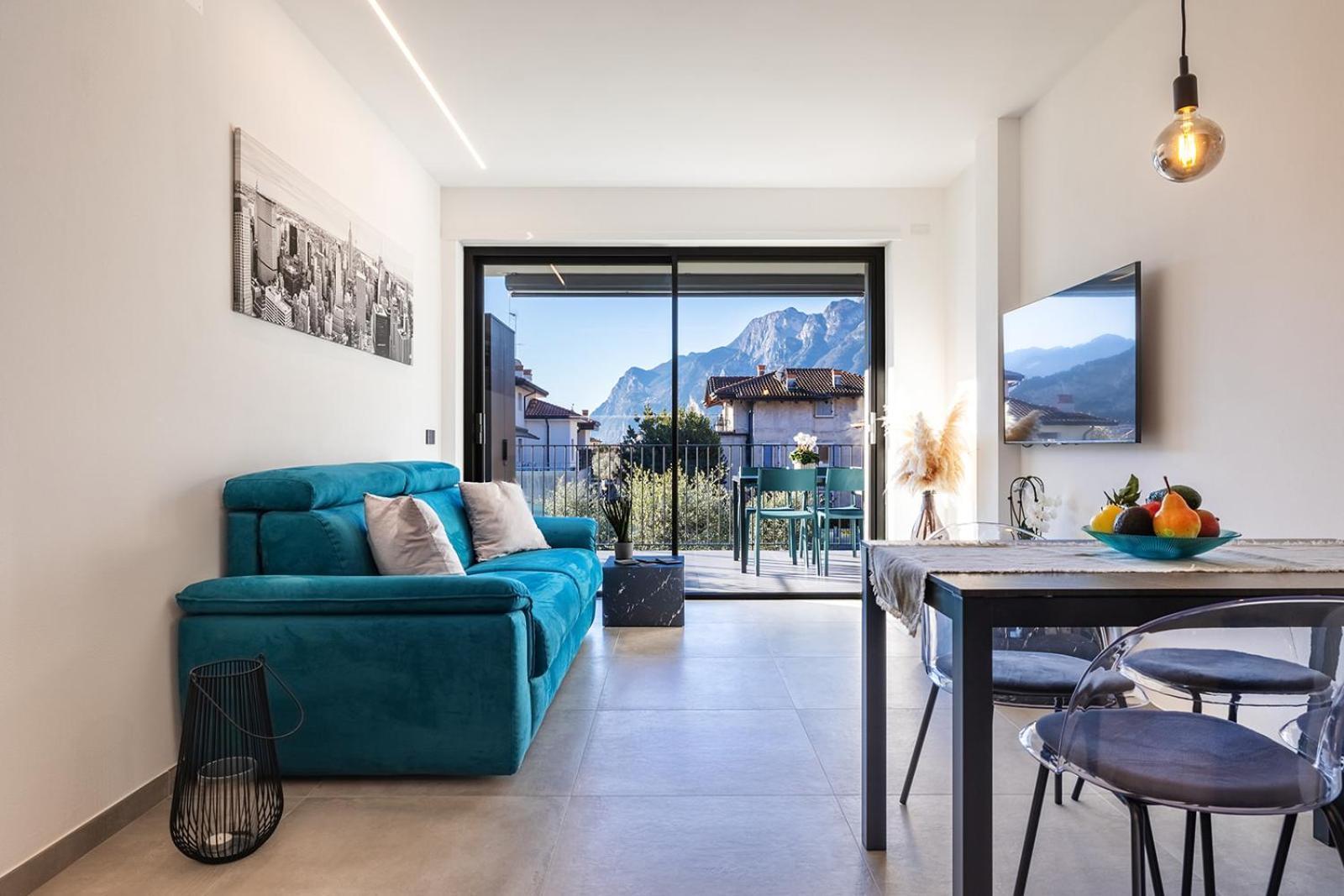 Elvy Garda Living Garden Apartamento Riva del Garda Exterior foto